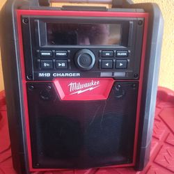 M18 Milwaukee Jobsite RADIO