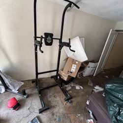 Abdominal Exercise/pullup Equipment 