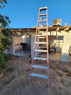 Louisville 10 foot Fiberglass A-Frame Step Ladder 300 lb. Load Capacity