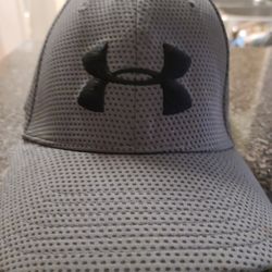 Boy's Youth Under Armour Hat