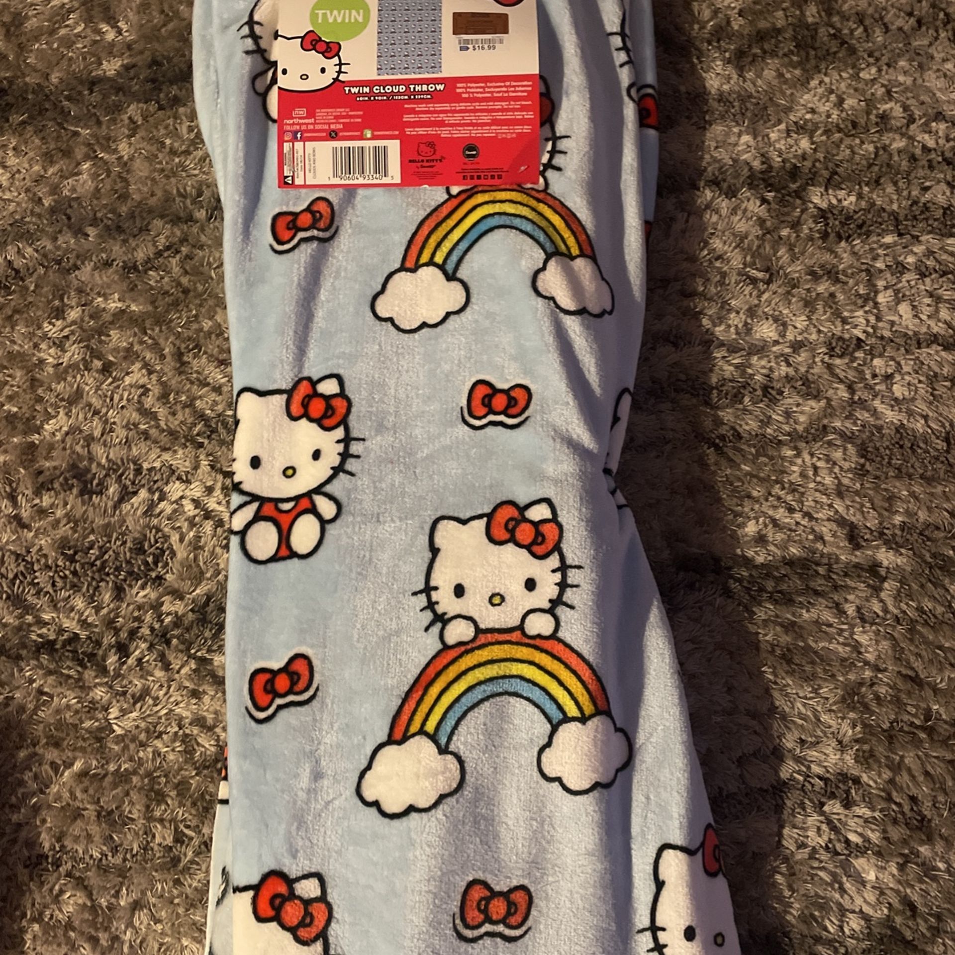 Hello Kitty Blanket
