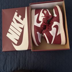 Air Jordan 1 Retro High Og Gs