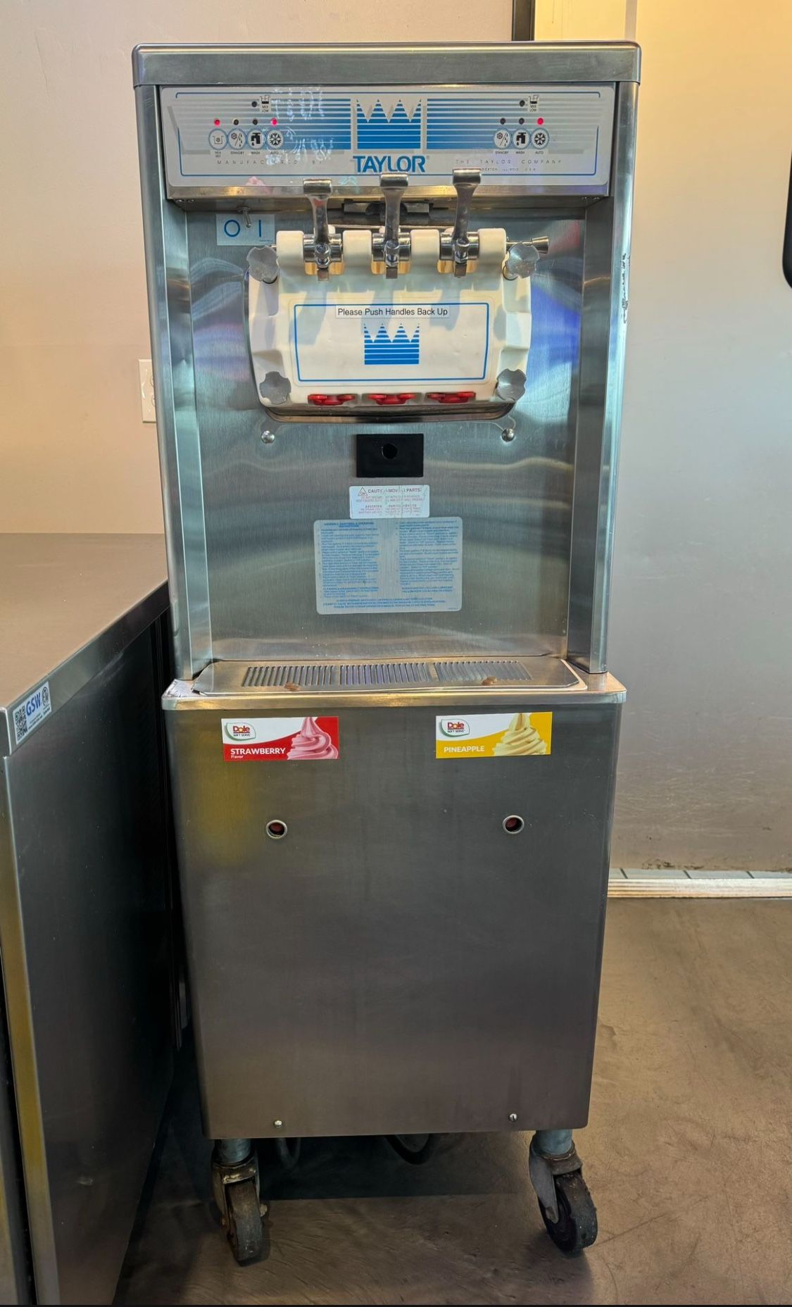 Taylor Soft Serve Ice Cream Machine Excellent Condition C794 Restaurant Heavy Duty Air Cooled Single Phase