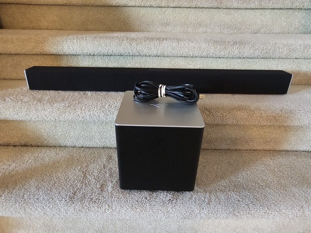 VIZIO Smart Cast 38” 2.1 Sound Bar/Subwoofer System