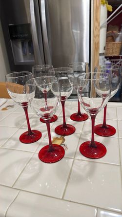 Fine crystal wine glasses