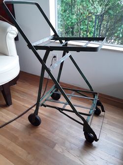 Folding cart. Folding carrier Co. 1940s