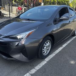 2016 Toyota Prius