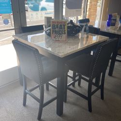 5 Pc Dining Sets! 💚😃🏠 $699! 📱