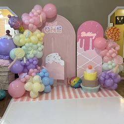 balloons set up / party decorations 