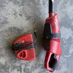 M12 Vacuum and Charger