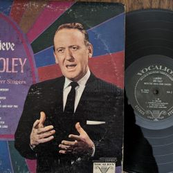 I Believe By Red Foley With The Anita Kerr Singers. 33 Lp VL73879 Stere Vinyl Record On Vocalion. Christian Music. Lp Is NM, Cover Is Poor Badly Damag
