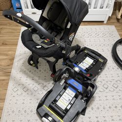 Doona stroller With 2 Car seat Bases Plus Accessories 