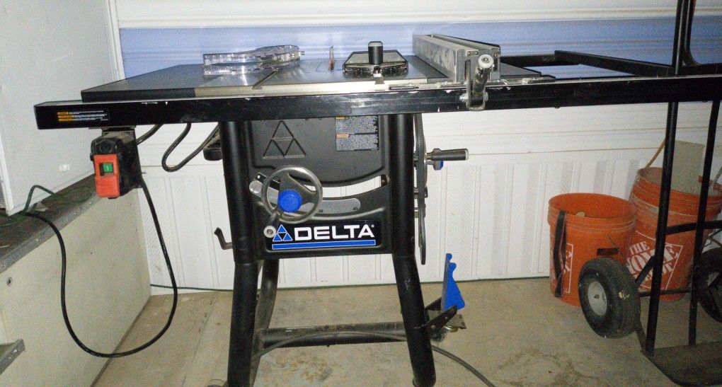10" Contractor Table Saw
