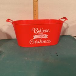 4 PLASTIC CHRISTMAS BUCKETS