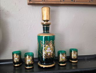 Green Glass Decanter Set with Shot Glasses