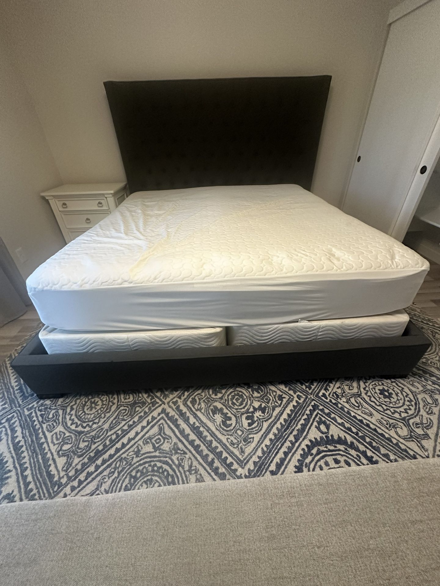 King Mattress And Two Box Springs For King Bed