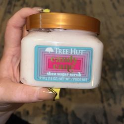Tree Hut Candy Cane Sugar Scrub