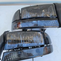 98-04 Dodge Durango 97-04 Dakota Headlights Luces Calaveras Micas Faros Focos Faroles
