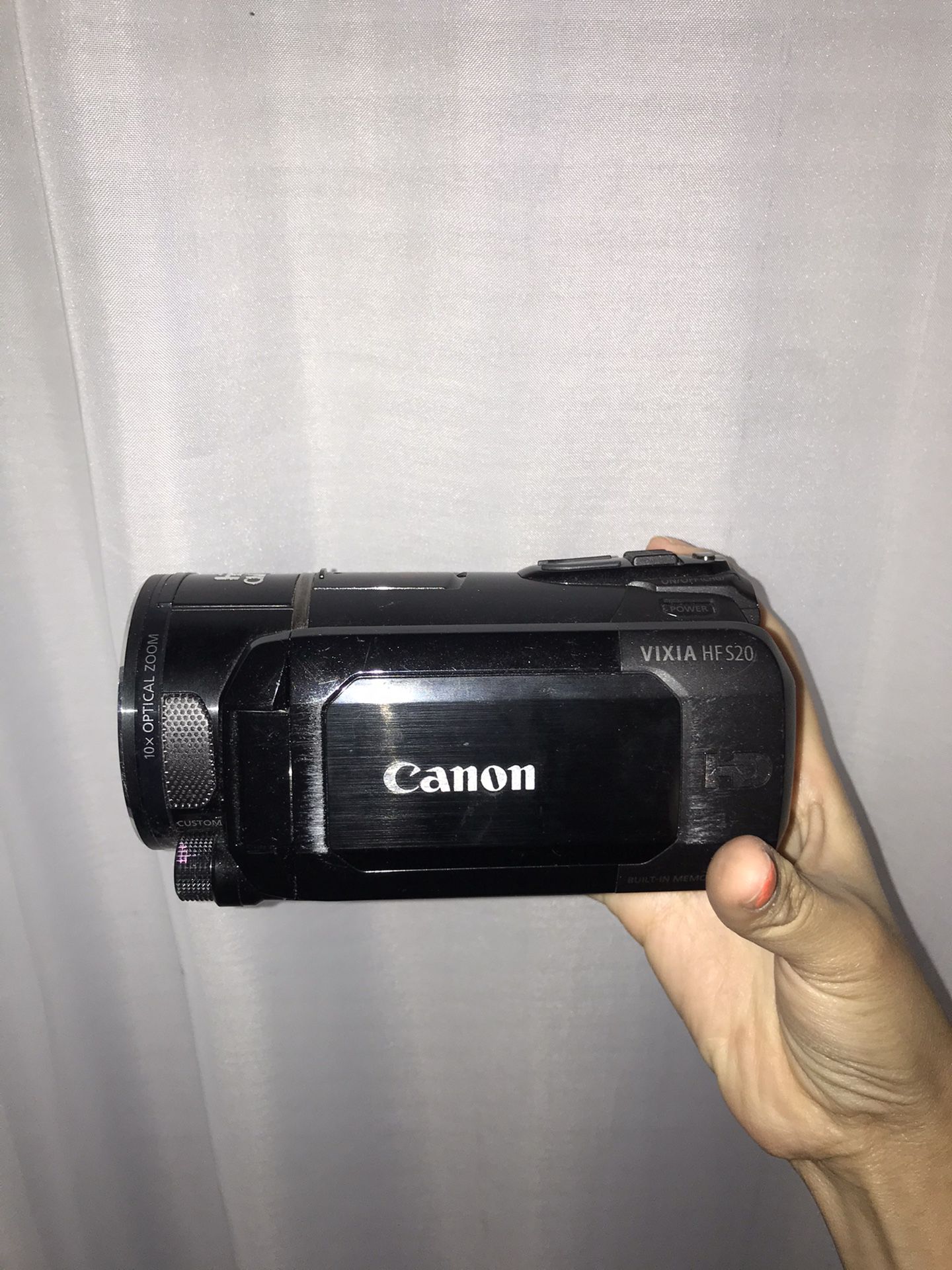 Canon Camcorder VIXIA HF S20 HD