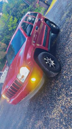 2006 jeep grand Cherokee Laredo 4x4