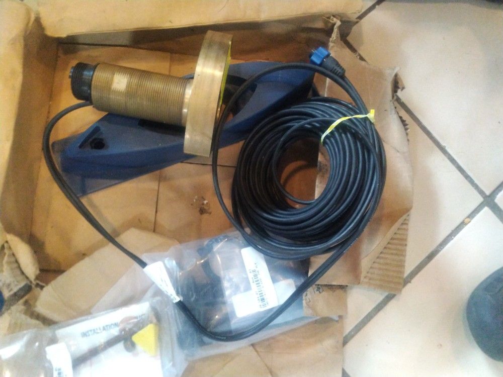 Airmar Triducer B744V 600 W Never Installed Boat Marine