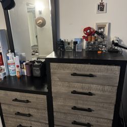 Bed Frame And Dresser With Mirror 