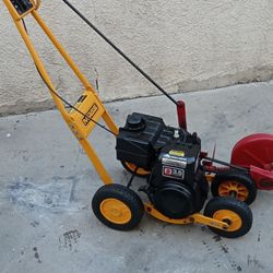 Mcline 3.5 HP  Edged Trimmer. In Excellent Condition Like New 