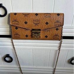 Mcm Wallet Crossbody