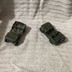  2 Heavy Metal Vintage Toy Jeeps  