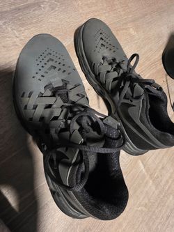 Nike Training Sneakers All Black