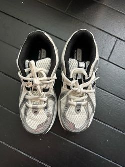 New balance 1906R