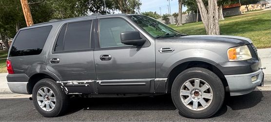 2003 Ford Expedition (Smogged)