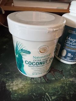 Coconuts oil moisturizer cream