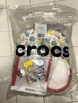 Pokémon Crocs