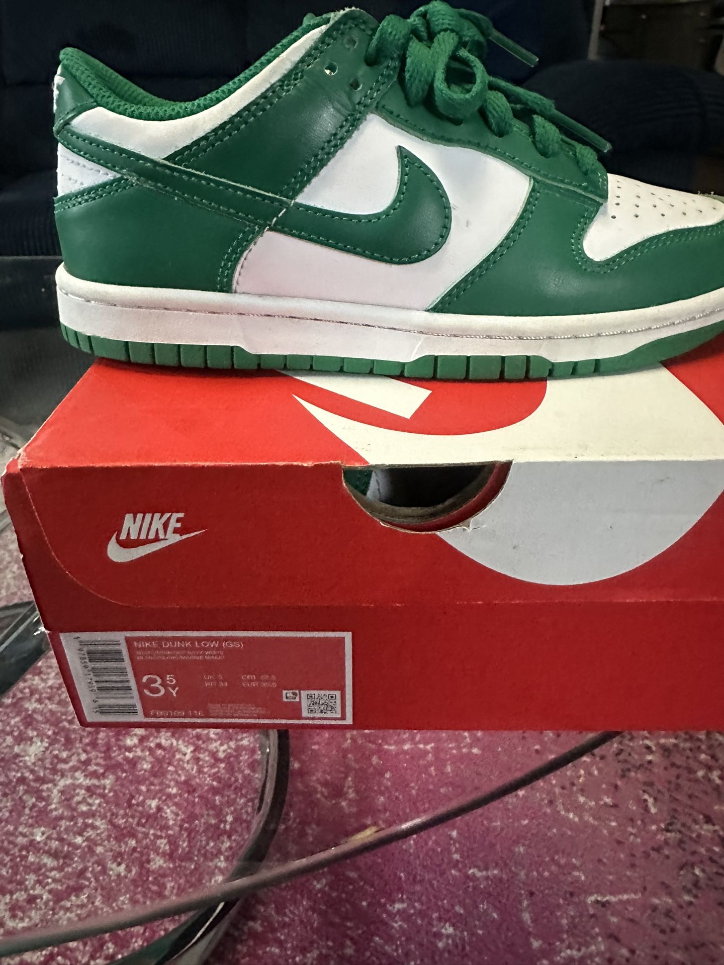 Nike Dunk Low Size 3.5y