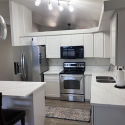 Kitchen Cabinets 