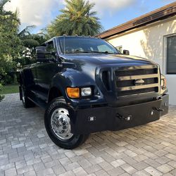 Ford 650 Year 2000 