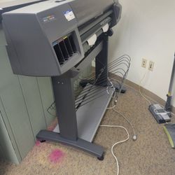 USED/NOT WORKING HP DESIGNJET 1050c PRINTER & STAND- $40 OBO