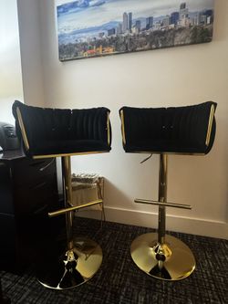 2 Black Velvet Adjustable Stools