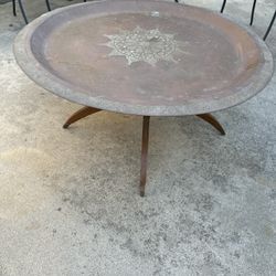 Beautiful Vintage Moroccan Mid-Century Brass Tray Table with Spider Legs