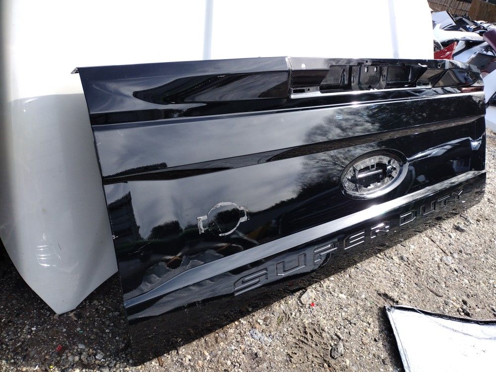2017 - 2022 Ford Super Duty Tailgate