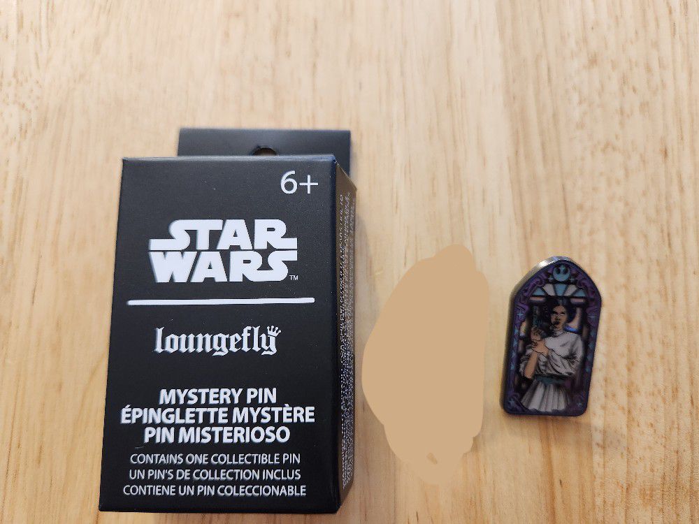 Loungefly Funko Disney Star Wars Stained Glass Enamel Pin Princess Leia 