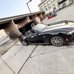 2024 Ford Mustang 5.0 For Sale Asking 37.5 Paid 43.5 For It Only Drove This Summer And Ready To Sale Because I Need A Bigger Car Throw Me A Offer