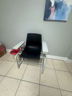 Professional Phlebotomy Blood Draw Chair