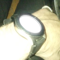 I Have The New Gallaxy 44 Mm Dart Watch Retail Value 900.00$ My Asking Price However  Is Way Lower Just Over Half. It's New Have Charger All Yours For