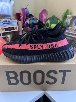 Yeezy Boost 350 V2