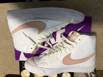 Nike Blazer size 8