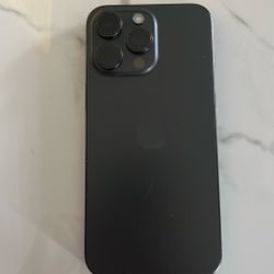 iPhone 15 Pro Max