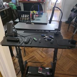 Adjustable Workstation