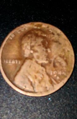 1944 Massive Retained Die Break.